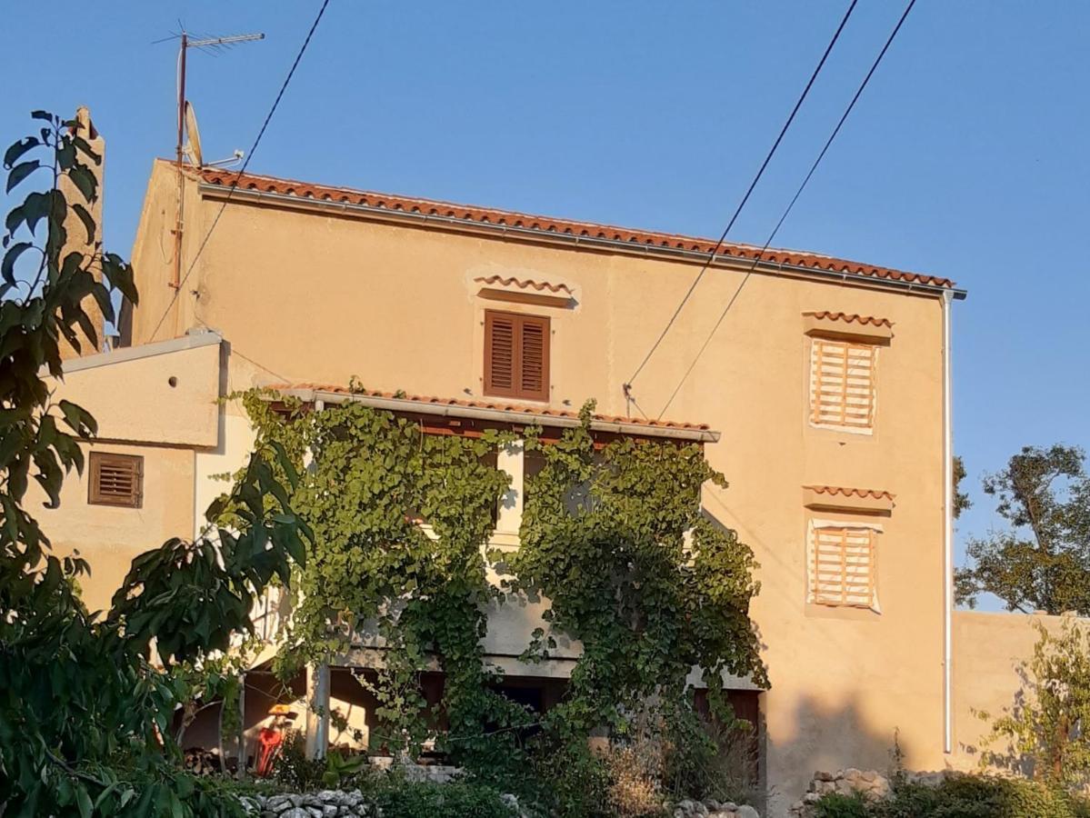 Holiday Home Loznati Cres Exterior photo