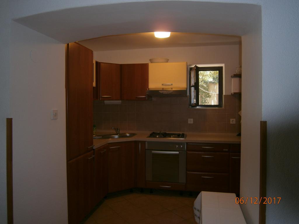 Holiday Home Loznati Cres Exterior photo