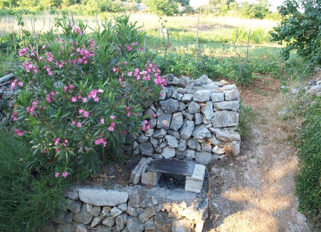 Holiday Home Loznati Cres Exterior photo
